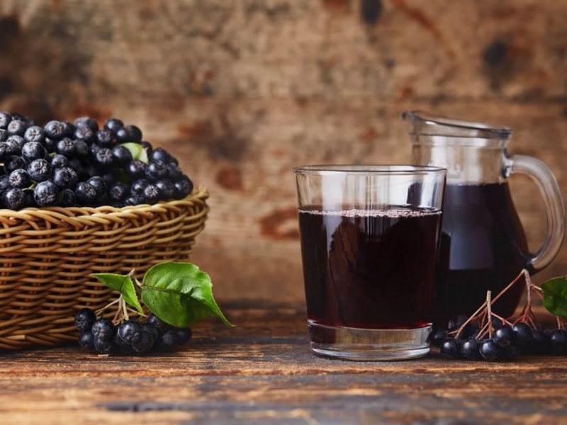 Spoznajte vse koristi soka aronije