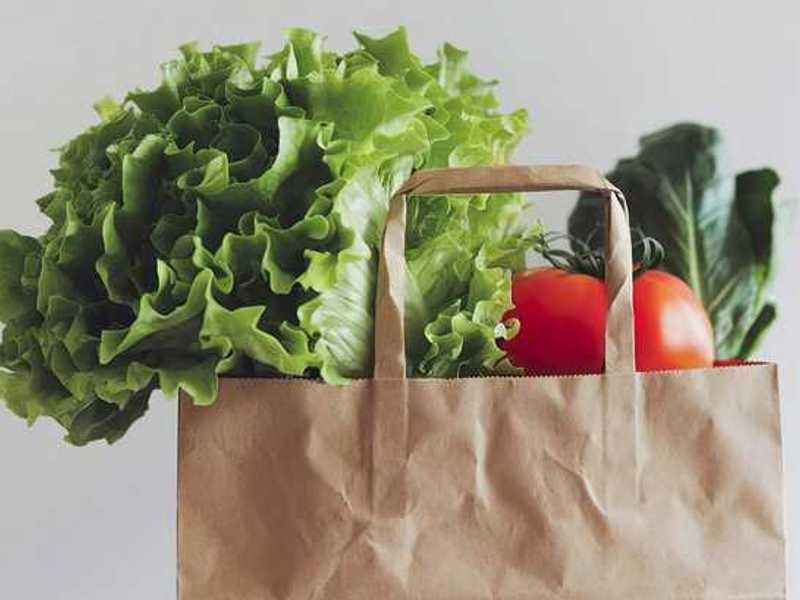 vrečke z ravnimi ročaji za različne namene